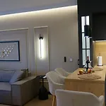 Lux Living Apartment