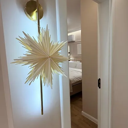 Lux Living